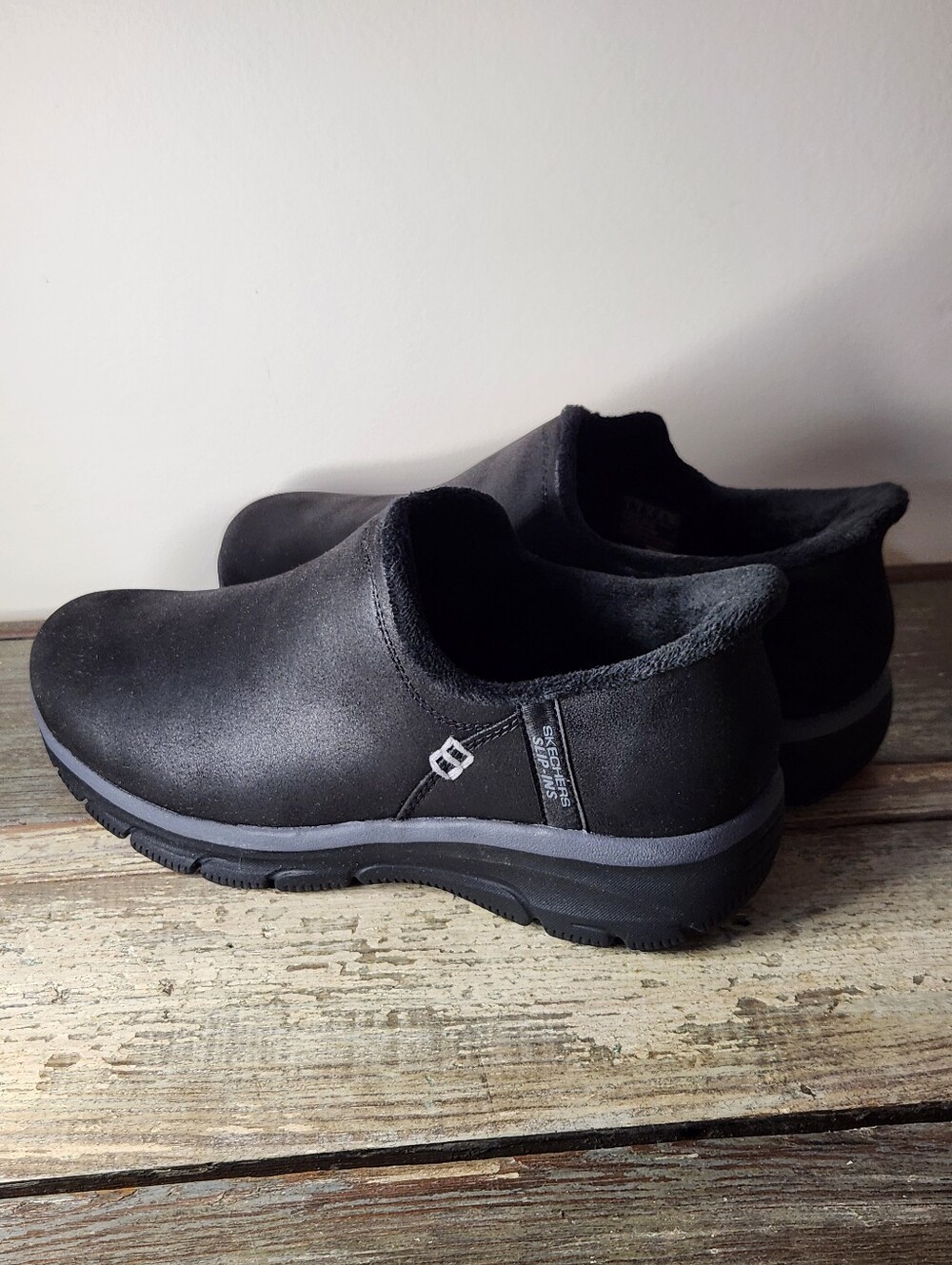 NWT Skechers Hands Free Slip-Ins Size 9 Easy Going Modern Hour Wide Fit Booties - Picture 2 of 9